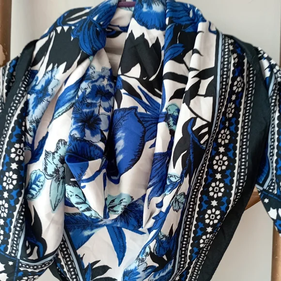 Floral Blue and White New Silky Scarf - Picture 9 of 9